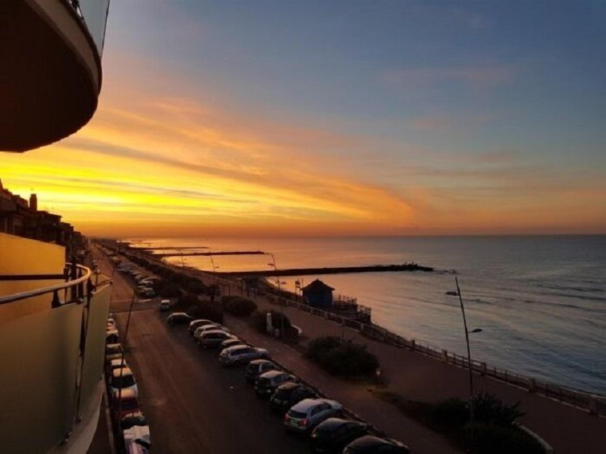Smy Aran Blu Roma Mare (Adults Only) Hotel Ostia Buitenkant foto